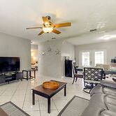 Fenced-in Yard: Home 3 Mi to Hard Rock Stadium!
