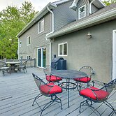 Large Yard w/ Pond: Family Retreat in New Albany!