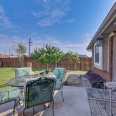 Pet-friendly Family Home 3 Mi to Lake Lewisville