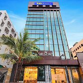 Fabhotel Aafreen International