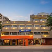 Fabhotel Sri Lakshmi Sea Grand