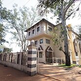 Green Paradise Hotel And Restaurant