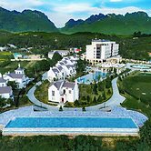 Venusgiti Hot Spring Resort & Spa