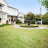 Art Deco Designer Studio in Lewisham