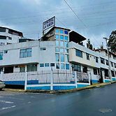 Hostal y Complejo Turistico La Rueda