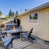 Walk to Dtwn Camas! Updated Home w/ Game Room