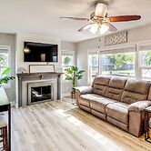 Half-mi to Dtwn Yankton & River: Charming Home!