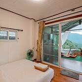 Hubkhaosawan homestay