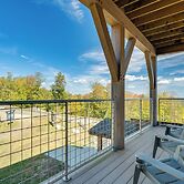 Ski-in/out Okemo Mountain Resort Condo w/ Balcony