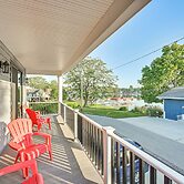 Walk to Dtwn Syracuse: Private Lake-view Home