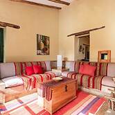 w Peaceful 4BR Villa With Nature View