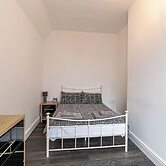 Two Bedroom Apartment by Guestz