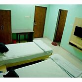 Kamala Shanti Palace