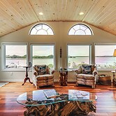 Dock + Water Access: Charlestown Beach Escape!