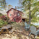 All-season Lakefront Escape 8 Mi to Mount Sunapee
