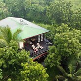 Jungle Paradise Hotel