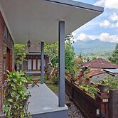 Sekumpul Guest House