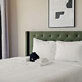 Private Room in SF - Shared Bath Kitchen