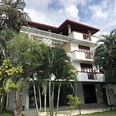 Amani Lake Resort