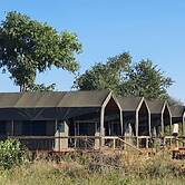 RiverScape Inn Tented Guest House