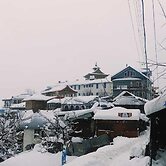 Aarav Chaaras Homestay