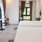 Monstera Hotel and Coffee