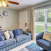 Mins to Beaches & HCA Hospital: Fort Pierce Home