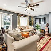 9 Mi to Downtown Atlanta: Home w/ Deck + Yard!