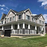 Brand New 5 Bedroom Home in West Niagara
