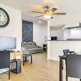 Sandia Foothills Access! Townhome 5 Mi to Uptown