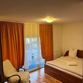 Bran Moieciu Escape by BuySellRent