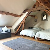 Maison piscine & tennis partagés