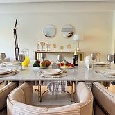 Bolongo 1BR Your Exclusive Oceanfront Escape