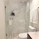 Bolongo 2BR Your Exclusive Oceanfront Escape