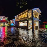 Grand Shivneri Resort