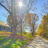Romantic, Secluded Vermont Getaway w/ Hot Tub