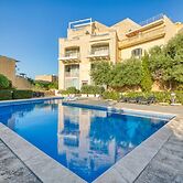 The Dreamy Terrace Pool BBQ in Xag ra Gozo