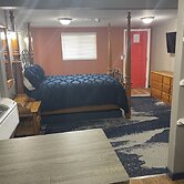 Cabins on Main Longmont