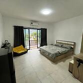 Private Apartment in Phuket With Balcony and Free Wifi