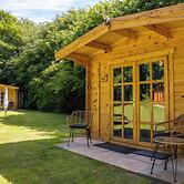 Snowdrop Cabin Retreat, dog Friendly, Peaceful