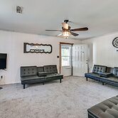Pet-friendly Eutaw Home Near Historic Square