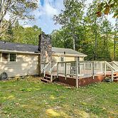 4 Mi to Lake: Secluded Northwoods Getaway