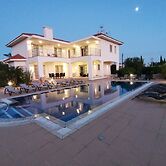 Orchard Blossom Private Villa With Pool