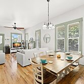 NEW Lakeland Landing Cute Bungalow by Downtown