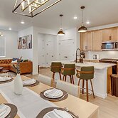Great for Families! Newly Built Home in Aurora