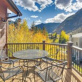 Mtn-view Cabin w/ Private Hot Tub in Georgetown!