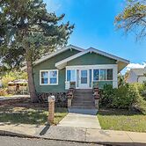 Route 66 Retreat: Dog-friendly Home in Williams