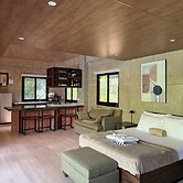 Islas Moriones Beach Resort