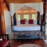 Villa Louise Hue Beach Boutique Hotel