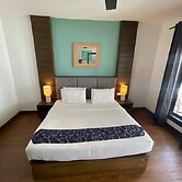 Perhentian Island Resort - Big Island Bs